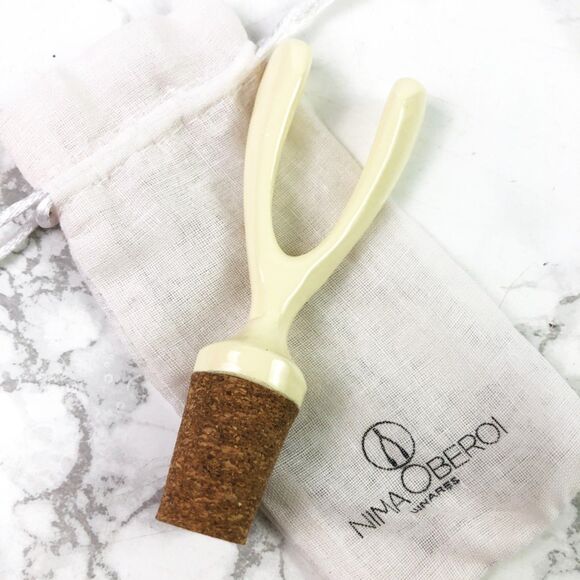 NIB Wishbone Wine Bottle Stopper - Nima Oberoi Lunares - Picture 3 of 6